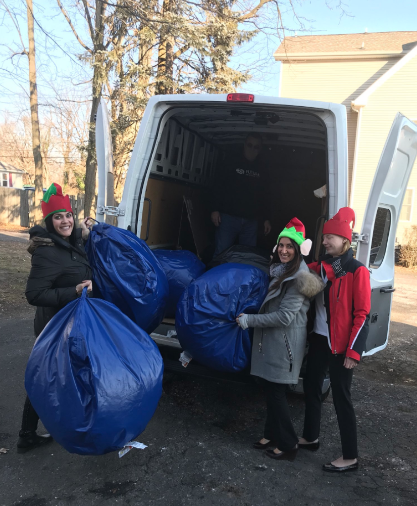 CDC Elves Delivering Holiday Cheer